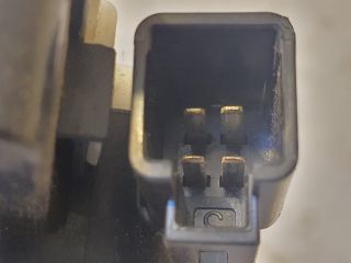 bontott MAZDA 3 Csomagtérajtó Zárszerkezet