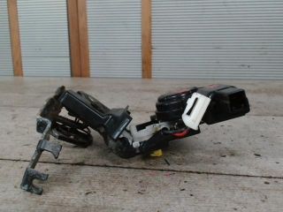 bontott MAZDA 3 Csomagtérajtó Zárszerkezet