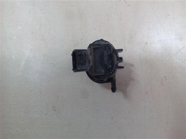 bontott MAZDA 3 Első Ablakmosó Szivattyú