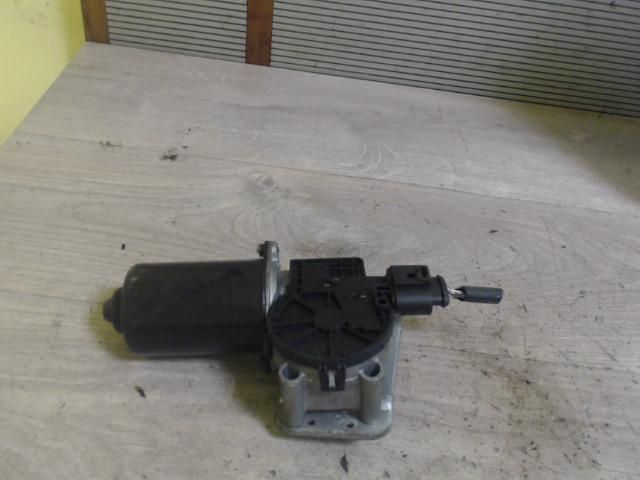 bontott MAZDA 3 Első Ablaktörlő Motor