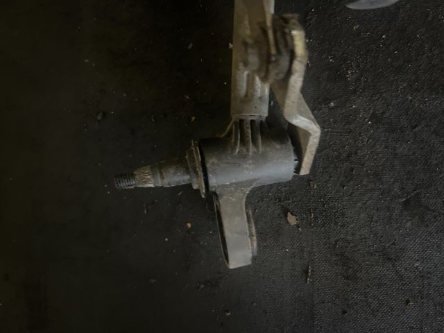 bontott MAZDA 3 Első Ablaktörlő Szerkezet Motorral