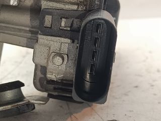 bontott MAZDA 3 Első Ablaktörlő Szerkezet Motorral