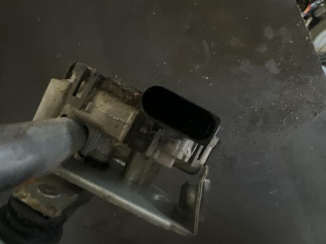 bontott MAZDA 3 Első Ablaktörlő Szerkezet Motorral