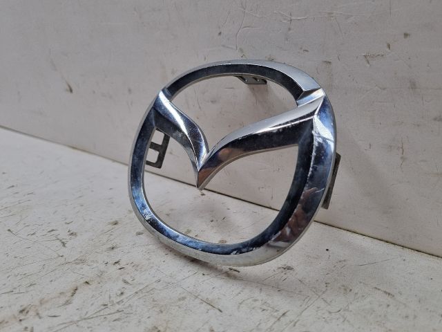bontott MAZDA 3 Első Embléma
