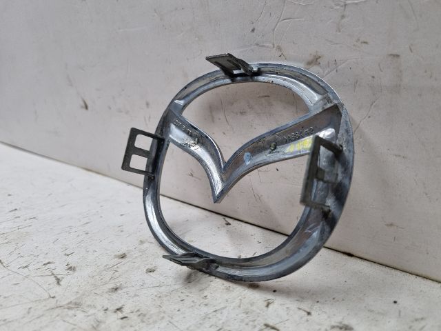 bontott MAZDA 3 Első Embléma