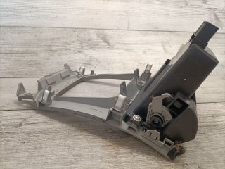 bontott MAZDA 3 Első Hamutartó