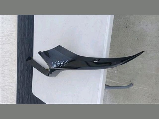 bontott MAZDA 3 Első Lökhárító Díszléc