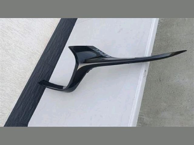 bontott MAZDA 3 Első Lökhárító Díszléc