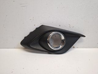 bontott MAZDA 3 Első Lökhárító Jobb Díszrács