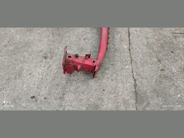 bontott MAZDA 3 Első Lökhárító Merevítő (Fém)