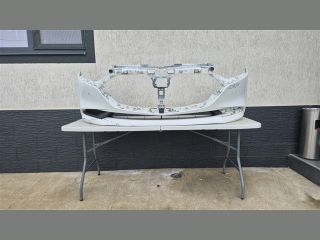 bontott MAZDA 3 Első Lökhárító (Részeivel)