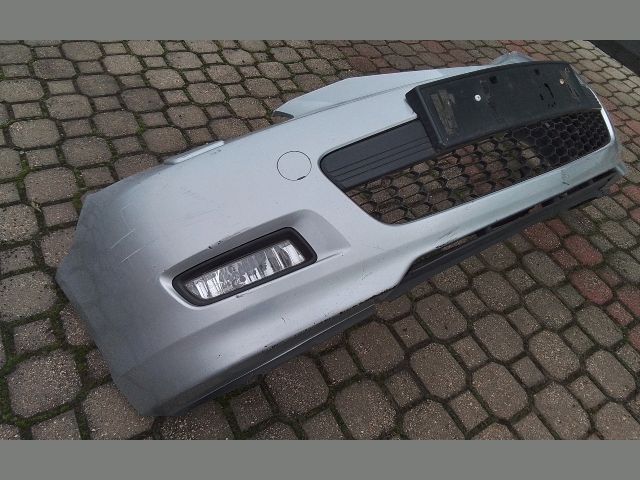 bontott MAZDA 3 Első Lökhárító (Részeivel)