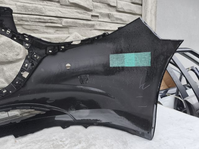 bontott MAZDA 3 Első Lökhárító (Részeivel)