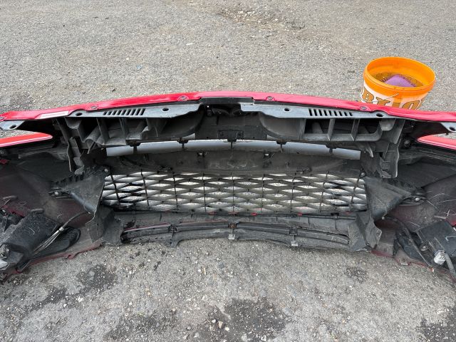 bontott MAZDA 3 Első Lökhárító (Részeivel)