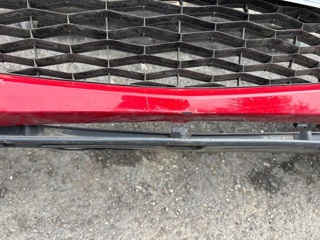 bontott MAZDA 3 Első Lökhárító (Részeivel)