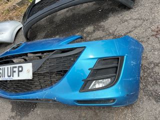 bontott MAZDA 3 Első Lökhárító (Részeivel)