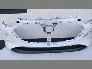 bontott MAZDA 3 Első Lökhárító (Részeivel)