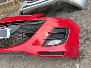 bontott MAZDA 3 Első Lökhárító (Részeivel)