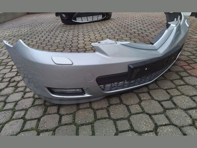 bontott MAZDA 3 Első Lökhárító (Részeivel)