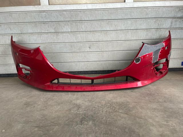 bontott MAZDA 3 Első Lökhárító (Üresen)