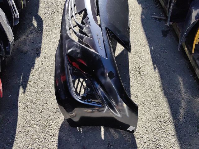 bontott MAZDA 3 Első Lökhárító (Üresen)