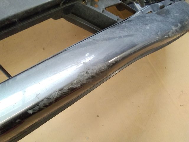 bontott MAZDA 3 Első Lökhárító (Üresen)