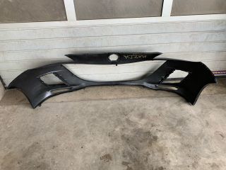 bontott MAZDA 3 Első Lökhárító (Üresen)