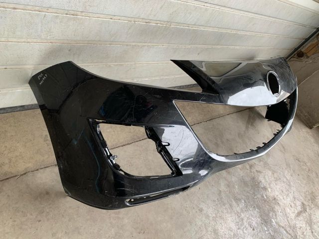 bontott MAZDA 3 Első Lökhárító (Üresen)