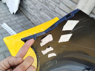 bontott MAZDA 3 Első Lökhárító (Üresen)