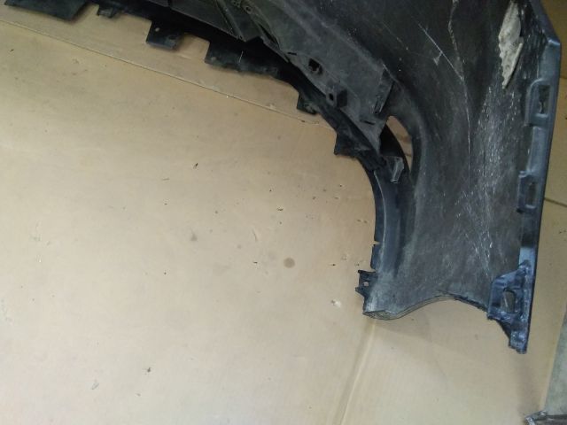 bontott MAZDA 3 Első Lökhárító (Üresen)