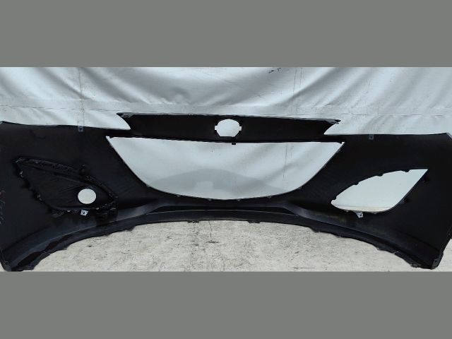 bontott MAZDA 3 Első Lökhárító (Üresen)