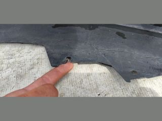 bontott MAZDA 3 Első Lökhárító (Üresen)