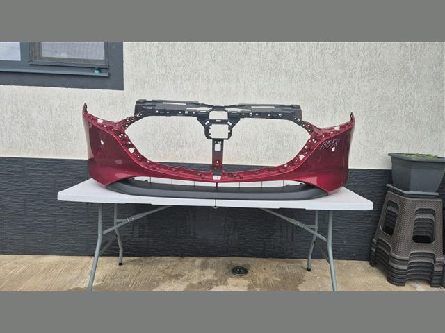 bontott MAZDA 3 Első Lökhárító (Üresen)