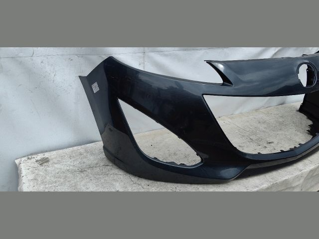 bontott MAZDA 3 Első Lökhárító (Üresen)