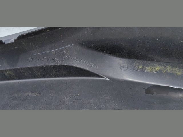 bontott MAZDA 3 Első Lökhárító (Üresen)