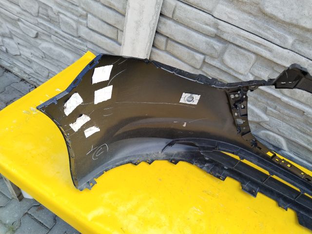 bontott MAZDA 3 Első Lökhárító (Üresen)