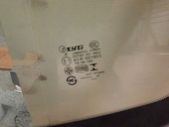 bontott MAZDA 3 Első Szélvédő