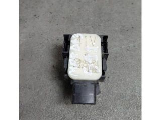 bontott MAZDA 3 Első Tolatóradar Fej