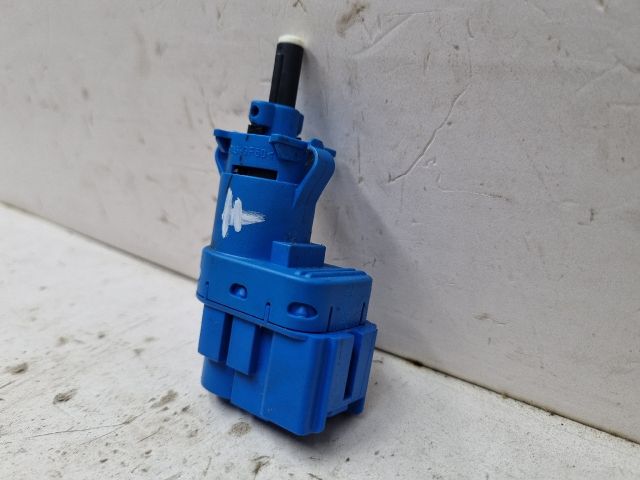 bontott MAZDA 3 Fék Pedál Kapcsoló