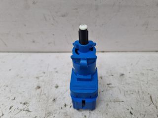 bontott MAZDA 3 Fék Pedál Kapcsoló