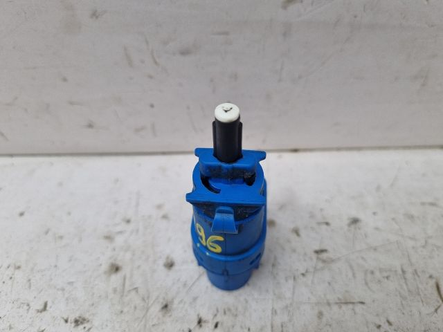 bontott MAZDA 3 Fék Pedál Kapcsoló