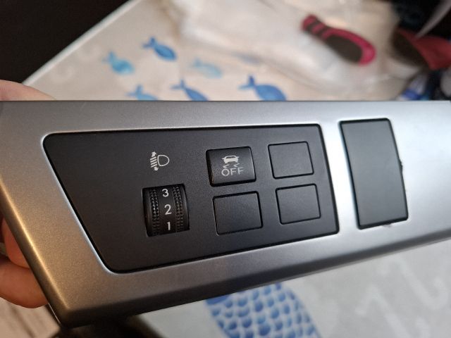 bontott MAZDA 3 Fényszórómagasság Állító Kapcsoló