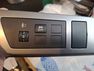 bontott MAZDA 3 Fényszórómagasság Állító Kapcsoló