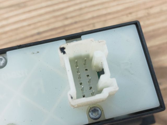 bontott MAZDA 3 Fényszórómagasság Állító Kapcsoló