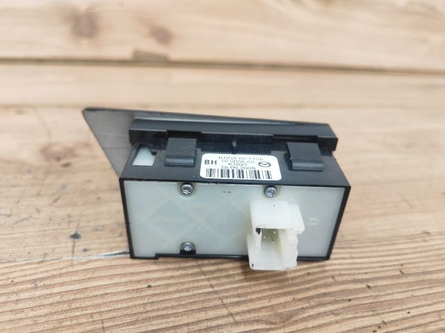 bontott MAZDA 3 Fényszórómagasság Állító Kapcsoló