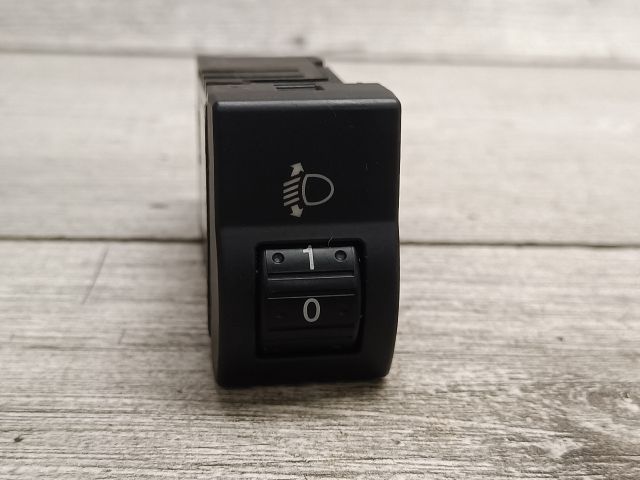 bontott MAZDA 3 Fényszórómagasság Állító Kapcsoló