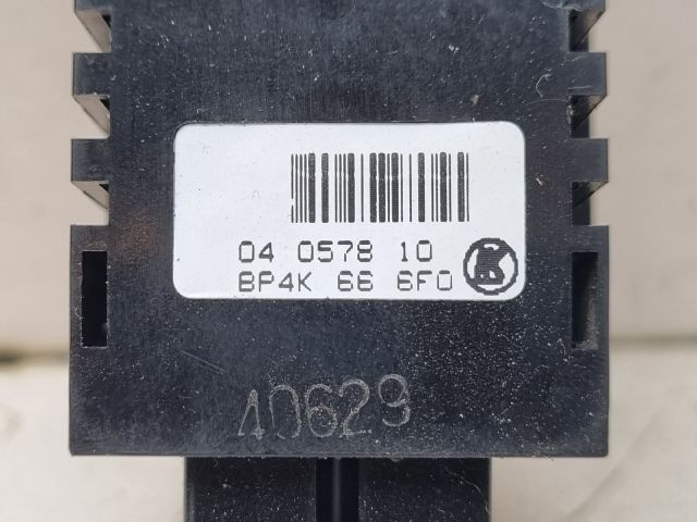 bontott MAZDA 3 Fényszórómagasság Állító Kapcsoló