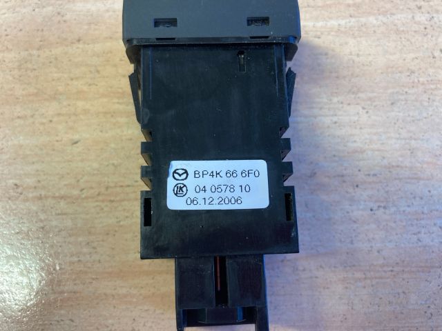 bontott MAZDA 3 Fényszórómagasság Állító Kapcsoló