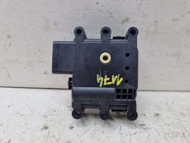 bontott MAZDA 3 Fűtés Állító Motor