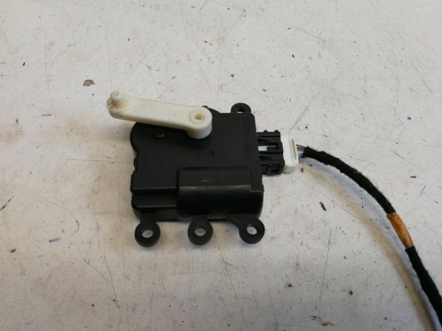 bontott MAZDA 3 Fűtés Állító Motor